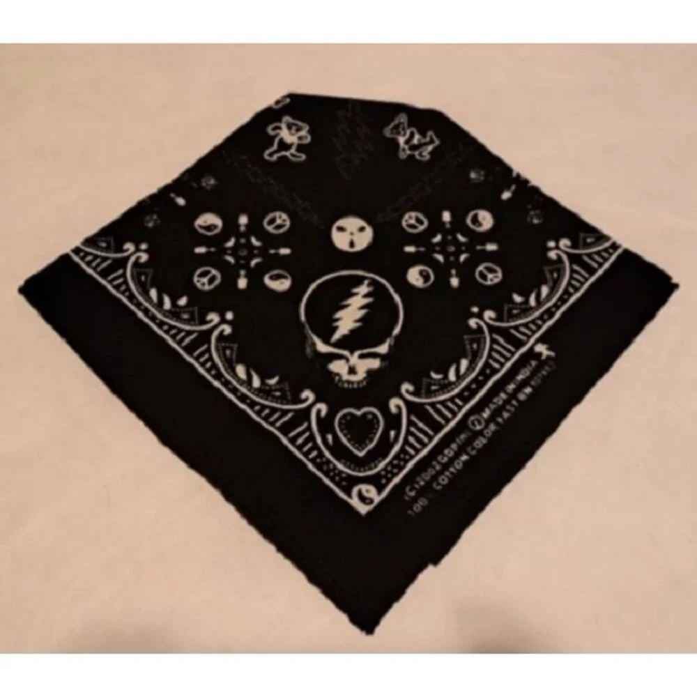 New Black Bear Skull Grateful Dead Bandana Headband Tour NWT Peace Kerchief SYF - Picture 4 of 4